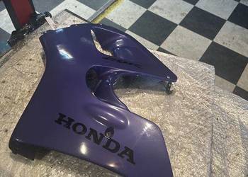 Honda CBR 900 Bok Owiewka Boczek Osłona Lewa M462 Honda CBR 900 Bok Owiewka Boczek Osłona Lewa M462