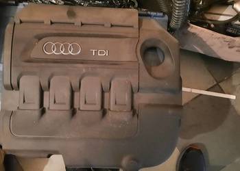 AUDI TDI osłona górna pokrywa silnika 04L103925R