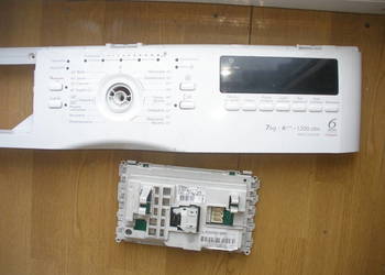Programator Whirlpool AWOC74203PBL moduł sprawny dobry