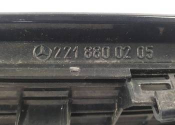 KRATKA ZDERZAKA PRZÓD A2218800205 S-KLASA W221 KRATKA ZDERZAKA PRZÓD A2218800205 S-KLASA W221