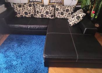 Narożnik z funkcją spania oraz skrzynią