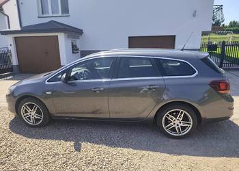 Opel Astra j