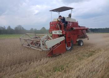 Kombajn zbożowy International IHC 431. 3.1m zamiana