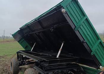 Sprzedam pozostałości po przyczepie Autosan Sanok d 45 d 35