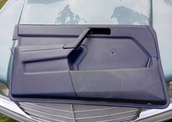 POSZYCIA BOCZKI DRZWI MERCEDES W201
