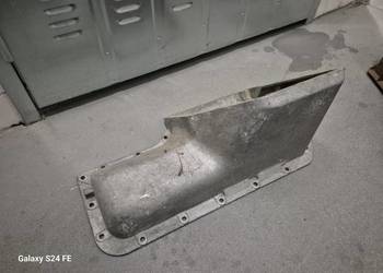 Peugeot 504, 505 miska olejowa super stan !