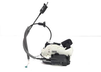 ZAMEK DRZWI LEWY TYŁ SKODA OCTAVIA III Hatchback 5E0839015B