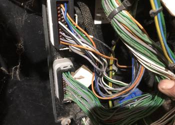 Wiazka instalacja elektryczna przewody kable CAT  th407