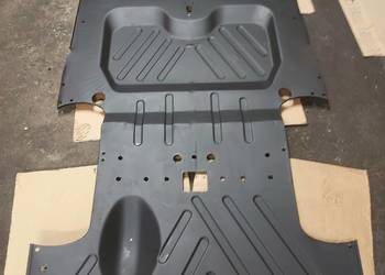 Podłoga + Jaskólka , belka poprzeczna Trabant