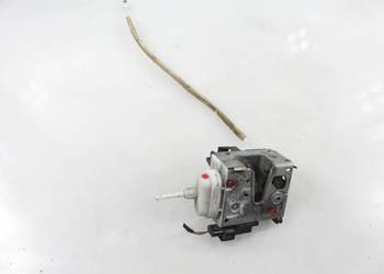 ZAMEK LEWY PRZEDNI AUDI A4 B5 Avant 8D1837015E