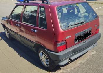 FIAT UNO z przeznaczeniem na części