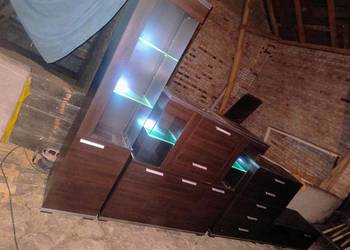 Zestaw komoda + słupek + stolik RTV + komoda podświetlane szklo