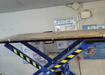 Stół pneumatyczny tapicerski nożycowy