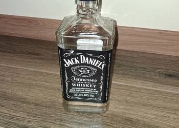Pusta butelka Jack Daniels