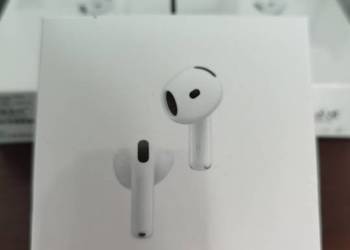 Słuchawki Apple Air Pods 4