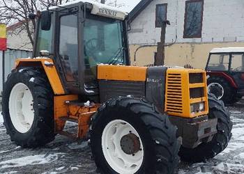 Sprzedam ciagnik renault 133.14 cały mechaniczny Climatyzacj