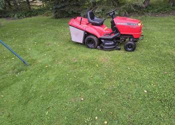 Traktorek kosiarka  Honda 2216 hydrostat 2 cyl pompa oleju  kosz supe