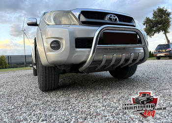 Orurowanie Przednie Niskie Kły - Toyota Hilux -  Stal nierdzewna Baranek