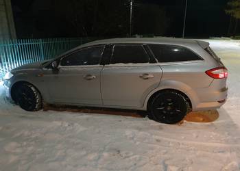 Ford Mondeo 2.5T 220km