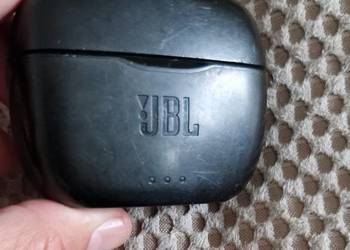 Etui ładujące JBL tune  215 TWS