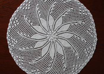 Serwetka szydełkowa 40cm biała (S136)