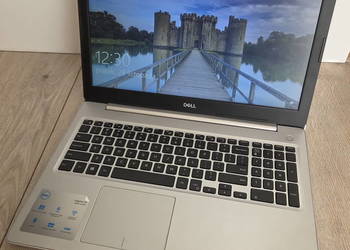 Laptop DELL Inspiron 5570/15.6"/Core i7/8GB RAM/SSD 256GB/Win 10 Home