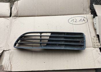 AUDI A4 B5 A4B5 8D0807345  KRATKA ZDERZAKA  PRZEDNIEGO