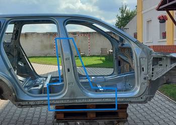 Volvo XC90 II D5 Słupek próg prawy 477-46 Volvo XC90 II D5 Słupek próg prawy 477-46