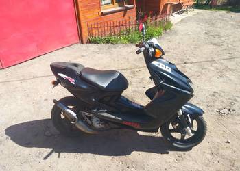 Yamaha aerox 50