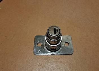 Fiat 125p zamek klapy bagażnika