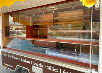 Renault Master Autosklep Sklep pieczywa Gastronomiczny Food Truck Foodtruc…