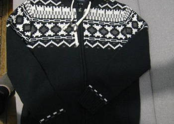 Bluza czarna z akrylu