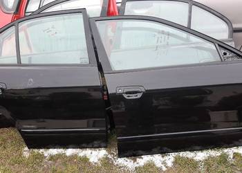 mitsubishi galant VIII sedan drzwi prawe przód tył X08 mitsubishi galant VIII sedan drzwi prawe przód tył X08