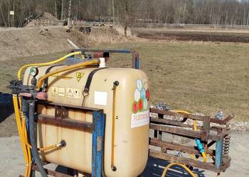 Opryskiwacz 300 litrów