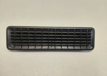 Porsche Taycan GTS 9J1 2023r Kratka wentylacyjna tył 9J1819151