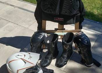 Sprzedam kask, buty nr 41, ochraniacze jak na foto