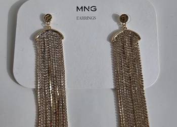 Złote wiszące kolczyki błyszczące ze starssem