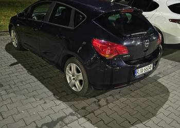 Opel Astra J silnik do roboty
