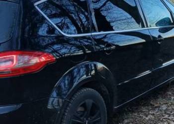 Zawioze na lotnisko imprese i inne Ford s max 7os.