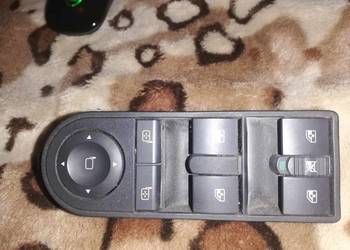 PRZEŁĄCZNIK SZYB OPEL ASTRA H ZAFIRA B 13228699
