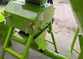 Mieszalnik pasz Twister - M01/5 2000kg (3kW) + Zgniatacz walcowy do ziarna