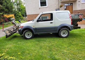 Suzuki Jimny 2007r cięzarowy VAT1 plug Pfau posypywarka SnoWay 4x4 fa vat