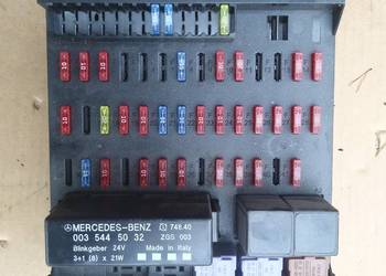 Listwa bezpieczników A0015433115 Mercedes Axor Atego