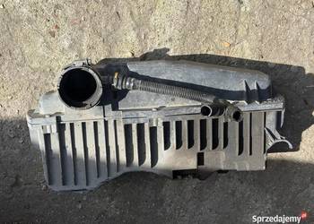 Obudowa filtra Peugeot 206