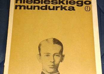 Wspomnienia niebieskiego mundurka - Wiktor Gomulicki