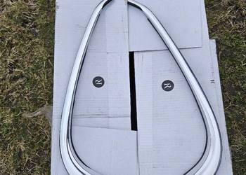 Listwy karoseryjne Bmw E32