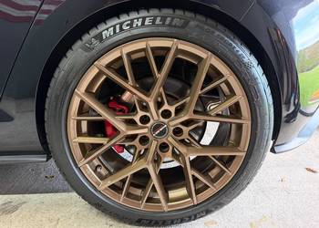 Opony Michelin PILOT SPORT 4 ZP 245/40R19