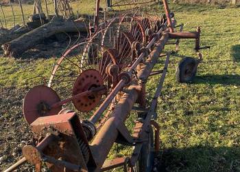 zgrabiarka  5 gwiazd plus 1 gwiazda, przetrząsacz, przewracarka