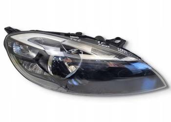 LAMPA PRAWA Volvo V40 prawy przód przednia 2012-2016 EUROPA 31420004