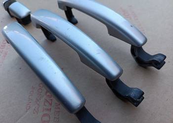 Citroen C4 Picasso Klamka zewnętrzna Prawa Przednia EZRC